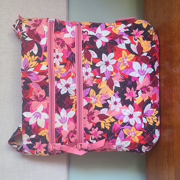 Vera Bradley Triple Zip Hipster - Cotton - Rosa Floral - Picture 1 of 3